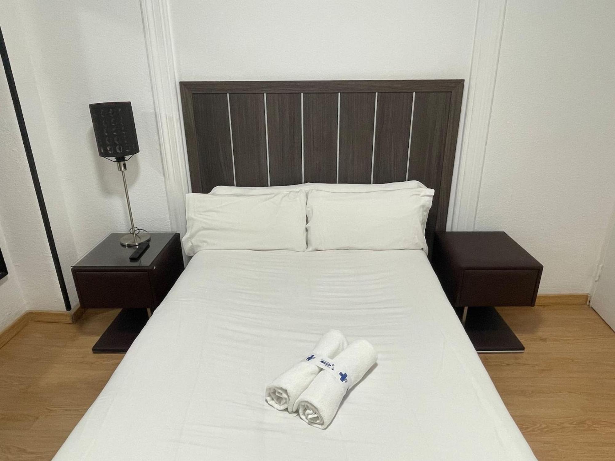 Apartamentos Day Madrid Santo Domingo Centro Gran Via Sol Malasana 외부 사진